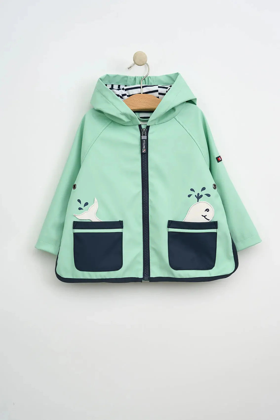 Impermeable de bebe bolsillos ballena verde menta