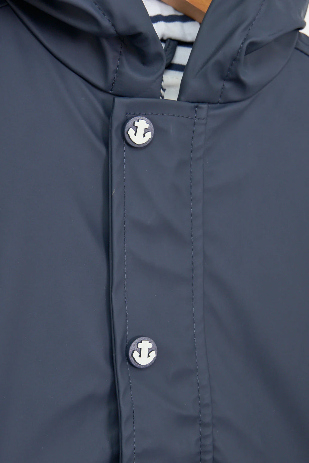 Impermeablede bebé con forro interior en algodón