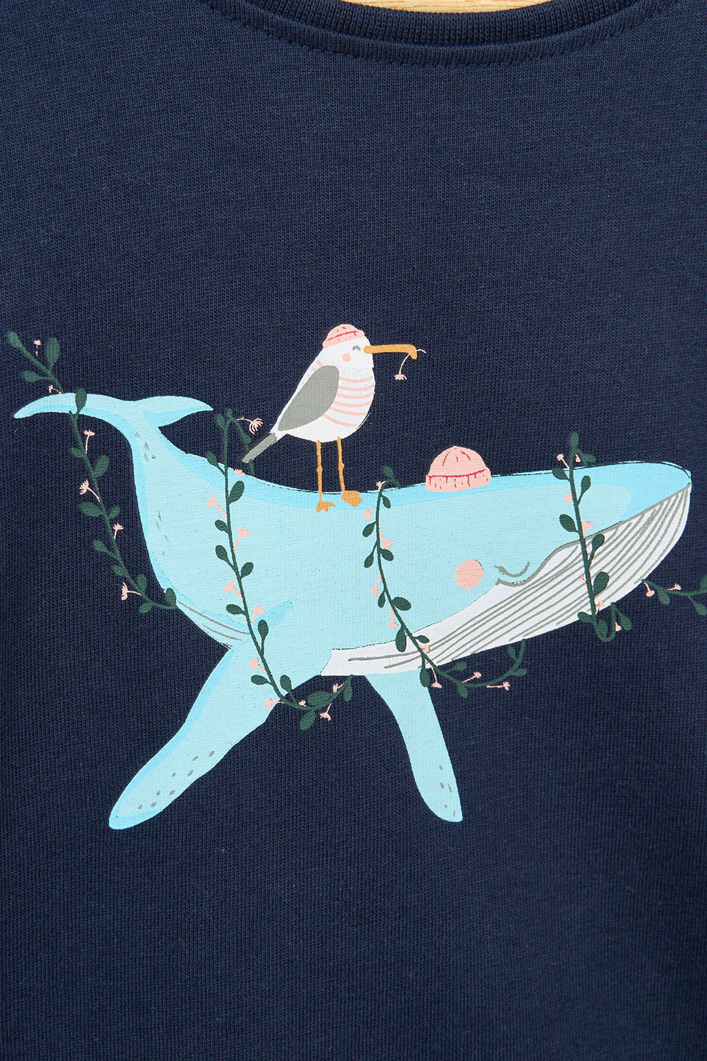 Camiseta algodón manga larga ballena y flores azul