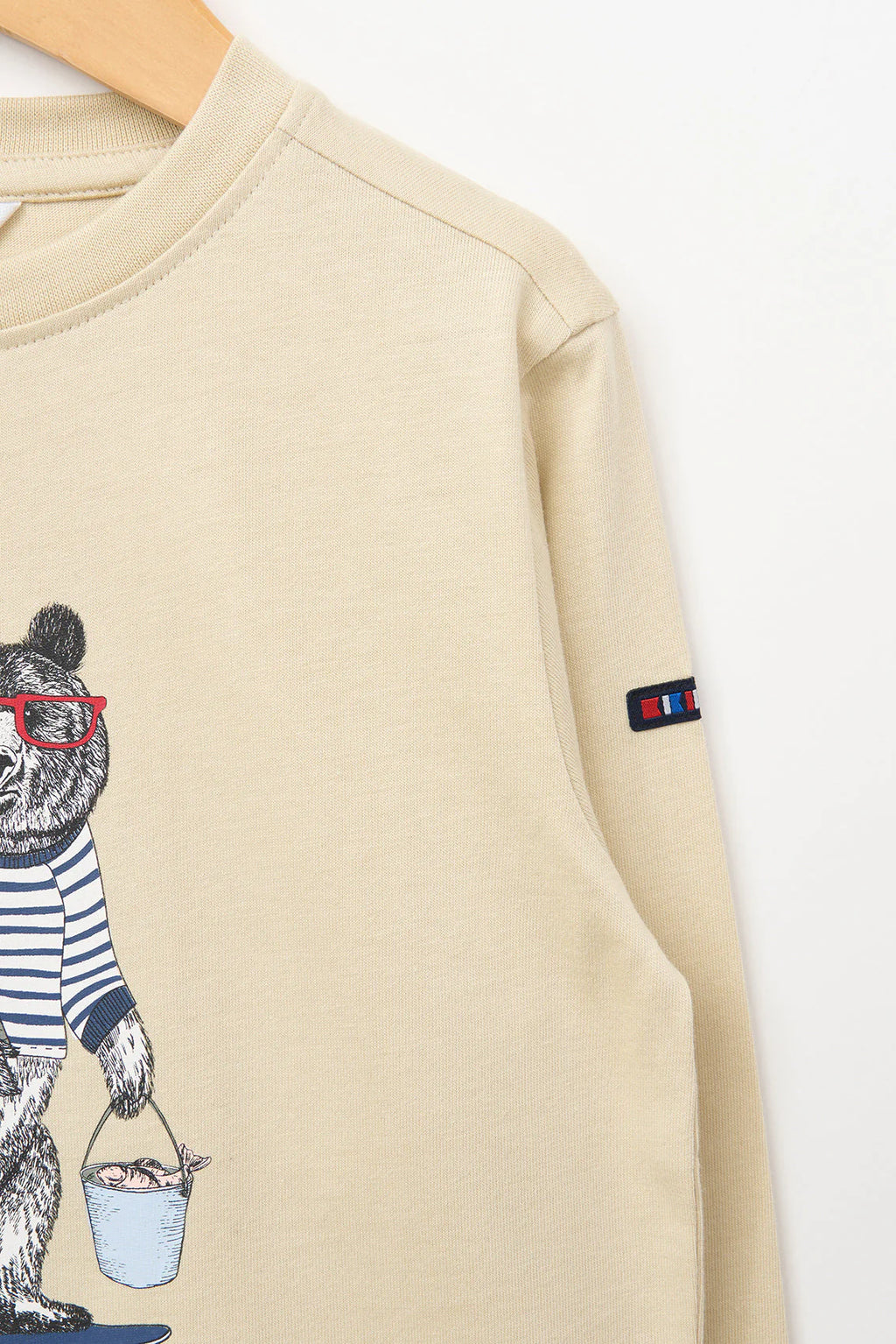 Camiseta manga larga oso pescador