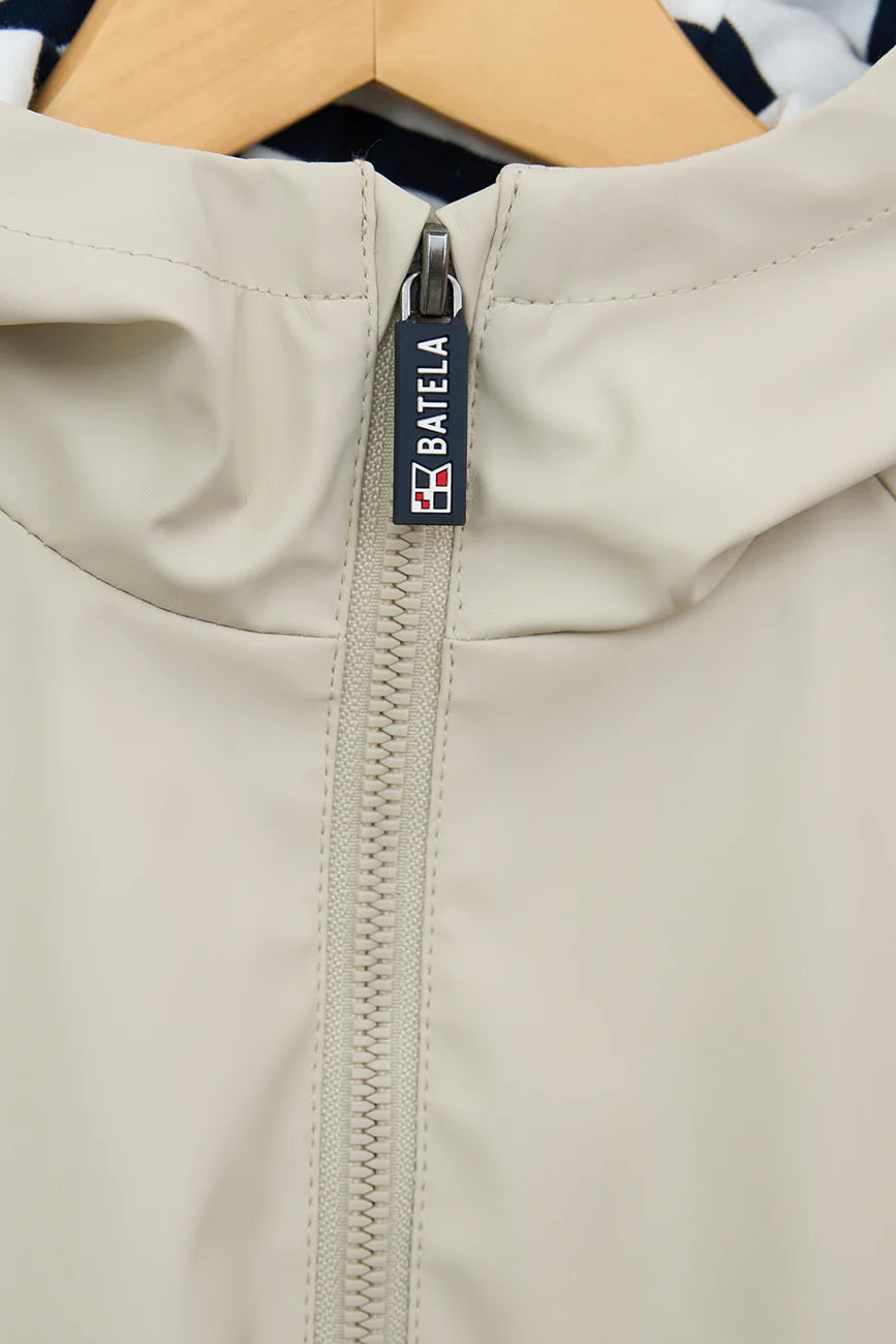 Impermeable marinero impermeable con forro a rayas gris